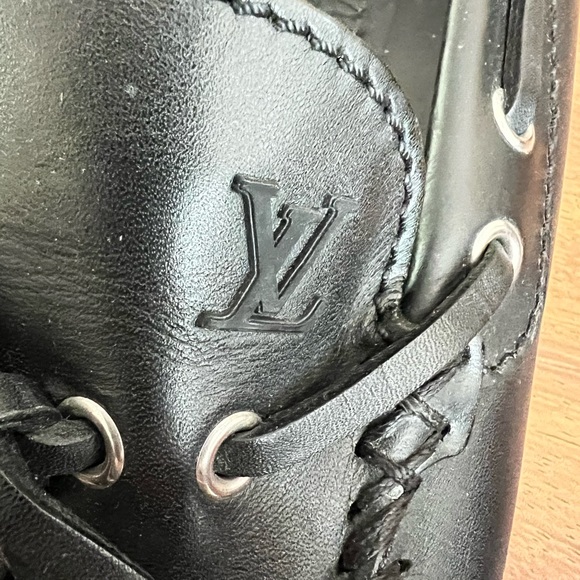 Authentic Louis Vuitton Moccasin Drivers - Picture 2 of 8